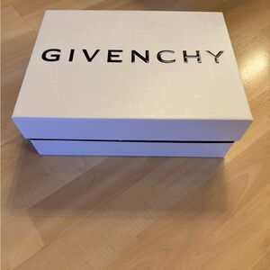 Givenchy shoe box